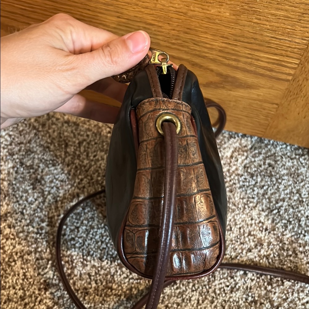 Brahmin Croc Crossbody Bag - Picture 4 of 11